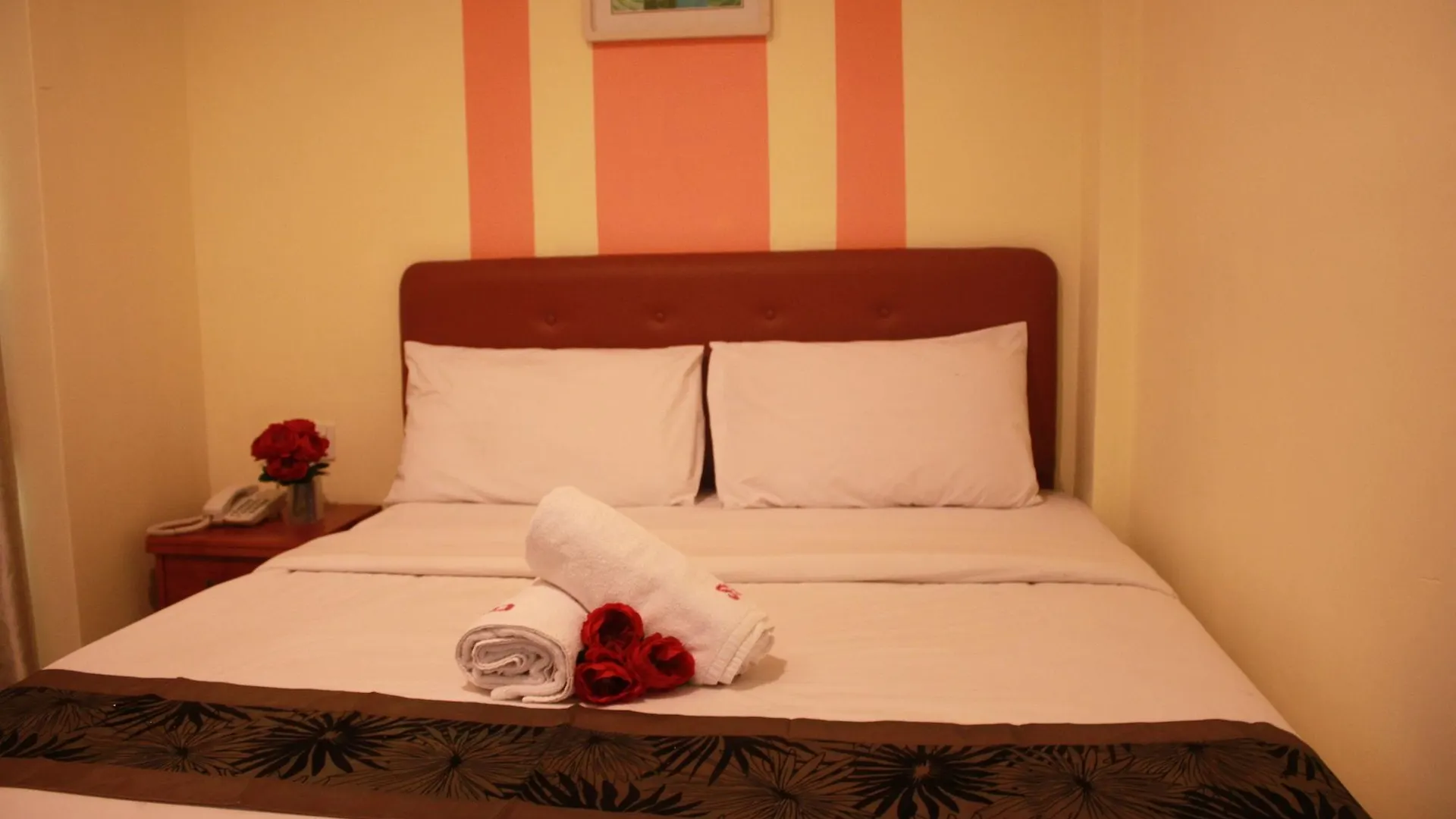 Sun Inns Hotel Kota Damansara Near Hospital Sungai Buloh