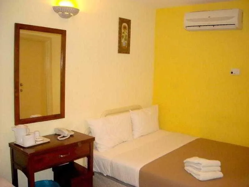 Sun Inns Hotel Kota Damansara Near Hospital Sungai Buloh Malaysia